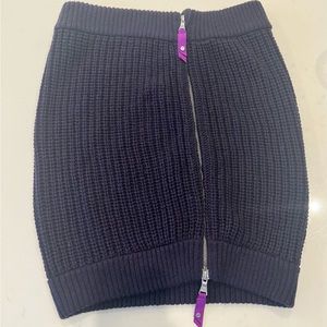 Lulu Lemon neck warmer